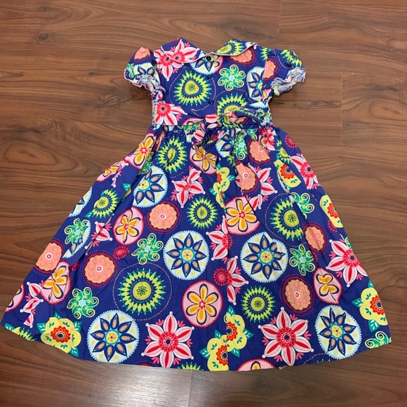 Maxmellata Floral Smocked Dress. size 6X - Picture 2 of 6